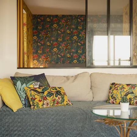 Apartment Les Jardins Du Couchant-7 By Interhome *