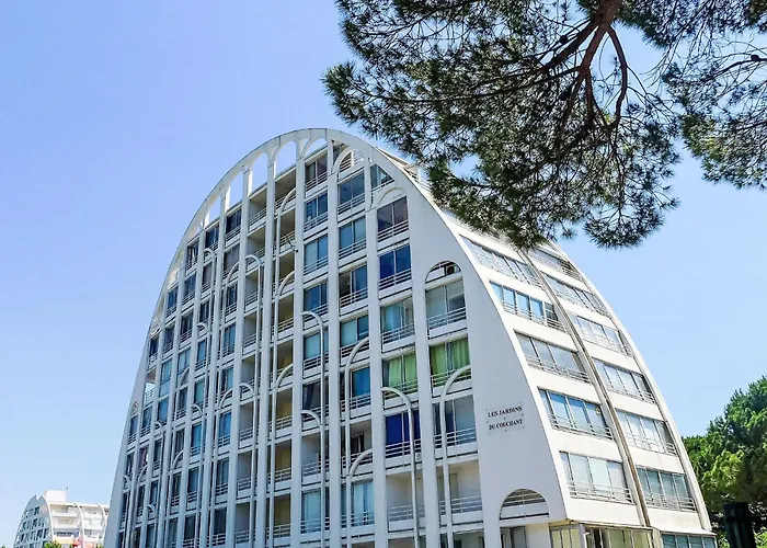 Apartamento Les Jardins Du Couchant-7 By Interhome *